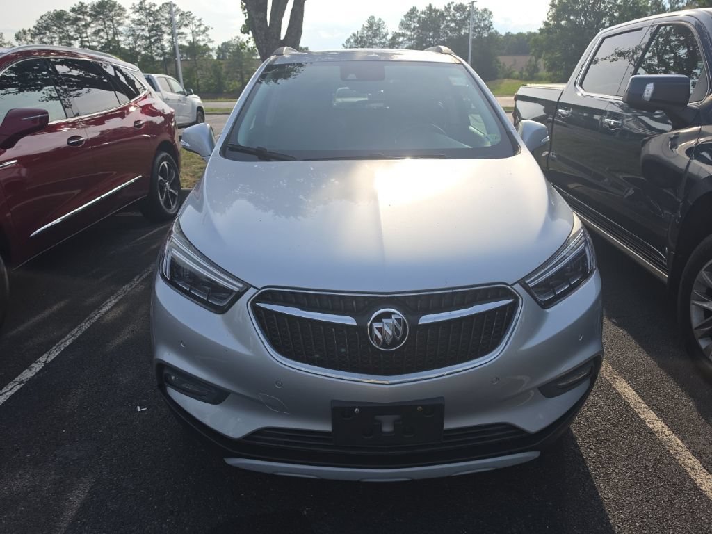 Used 2019 Buick Encore Essence w/ Experience Buick Package FWD image 12