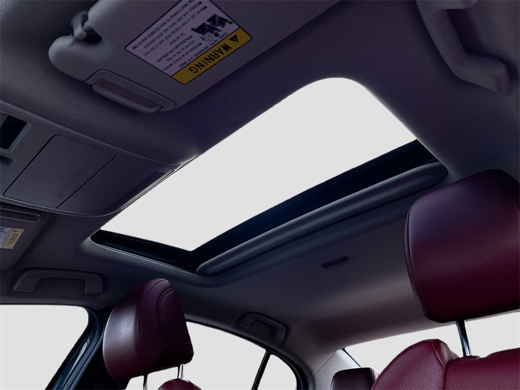 Used 2024 MAZDA MAZDA3 s image 21