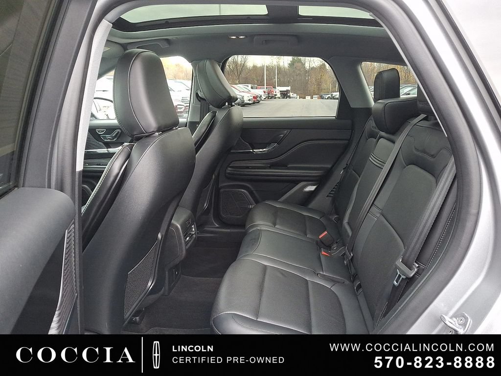 Certified 2022 Lincoln Corsair Reserve w/ Elements Package AWD/4WD image 10