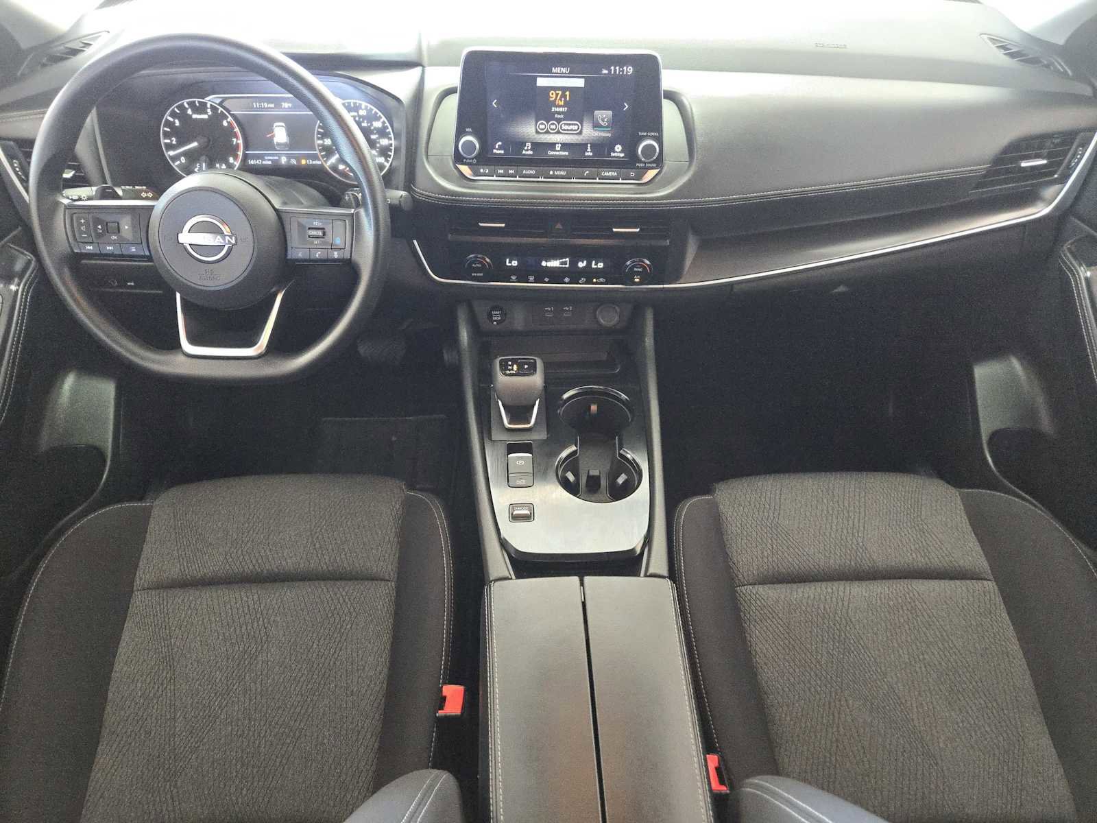 Used 2024 Nissan Rogue SV FWD image 23