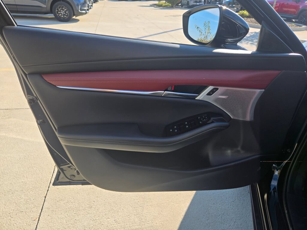 New 2026 MAZDA MAZDA3 2.5 S Hatchback w/ Premium Pkg FWD image 20