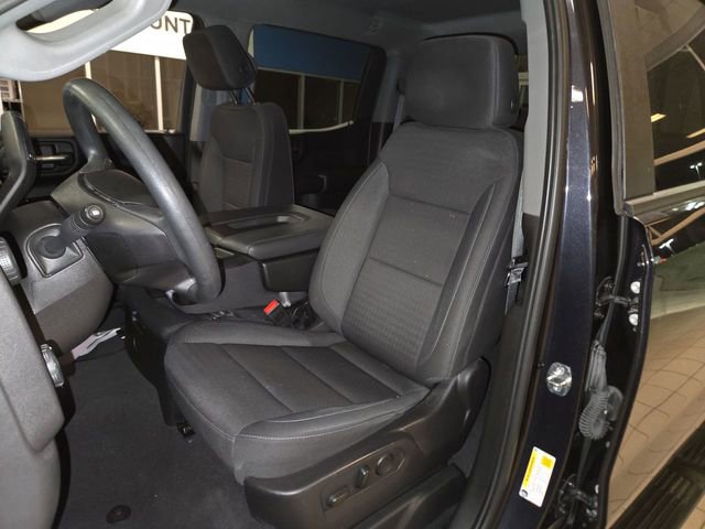 Used 2024 Chevrolet Silverado 1500 Custom Trail Boss w/ LPO, Dark Essentials Package image 11