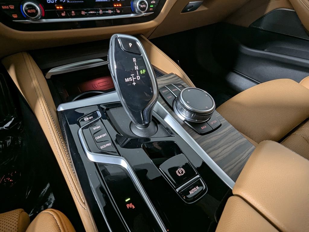 Certified 2023 BMW 530i xDrive w/ M Sport Package image 40