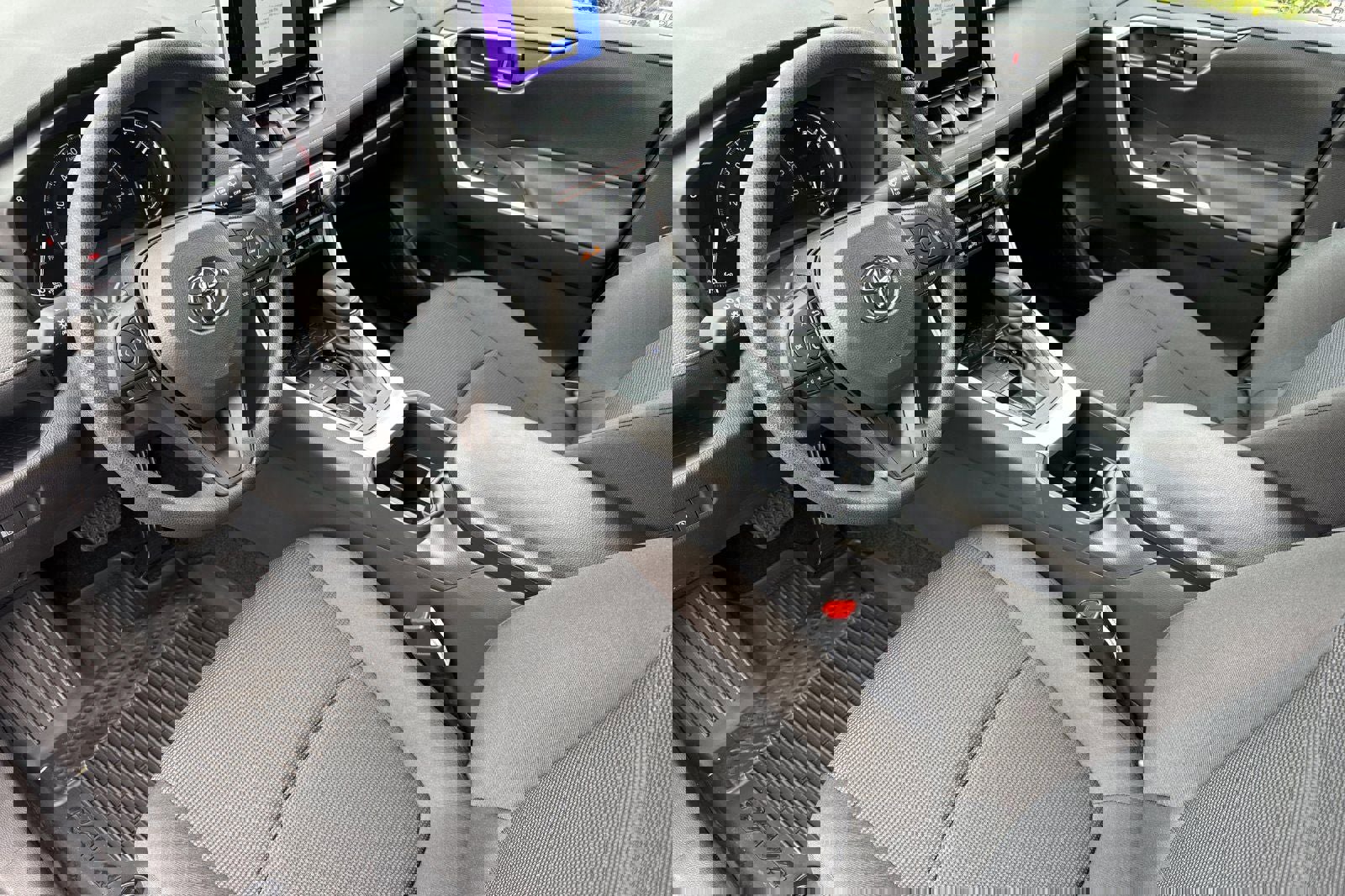 New 2025 Toyota RAV4 LE image 11