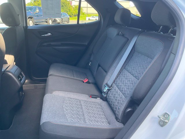 Used 2023 Chevrolet Equinox LT AWD/4WD image 19