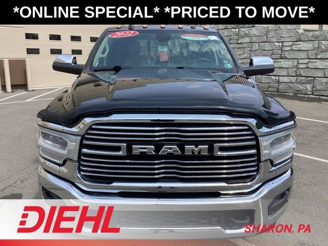 Used 2022 RAM 3500 Laramie w/ Snow Chief Group AWD/4WD image 3