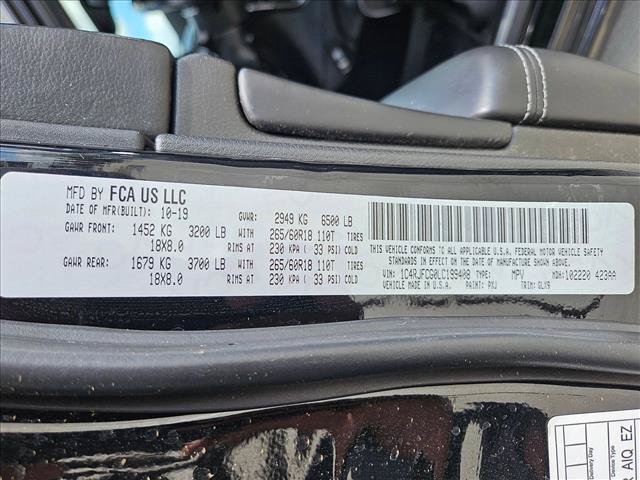 Used 2020 Jeep Grand Cherokee Overland AWD/4WD image 25