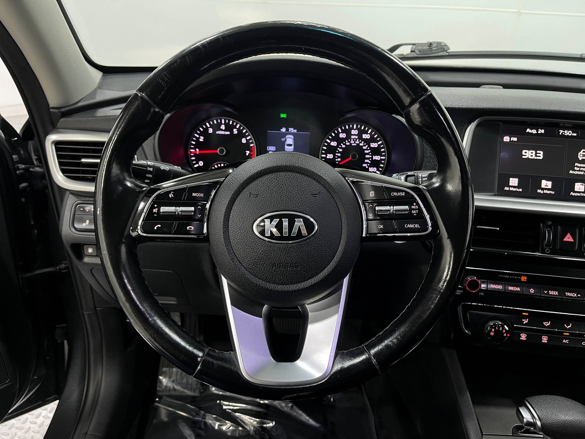 Used 2020 Kia Optima SE FWD image 20