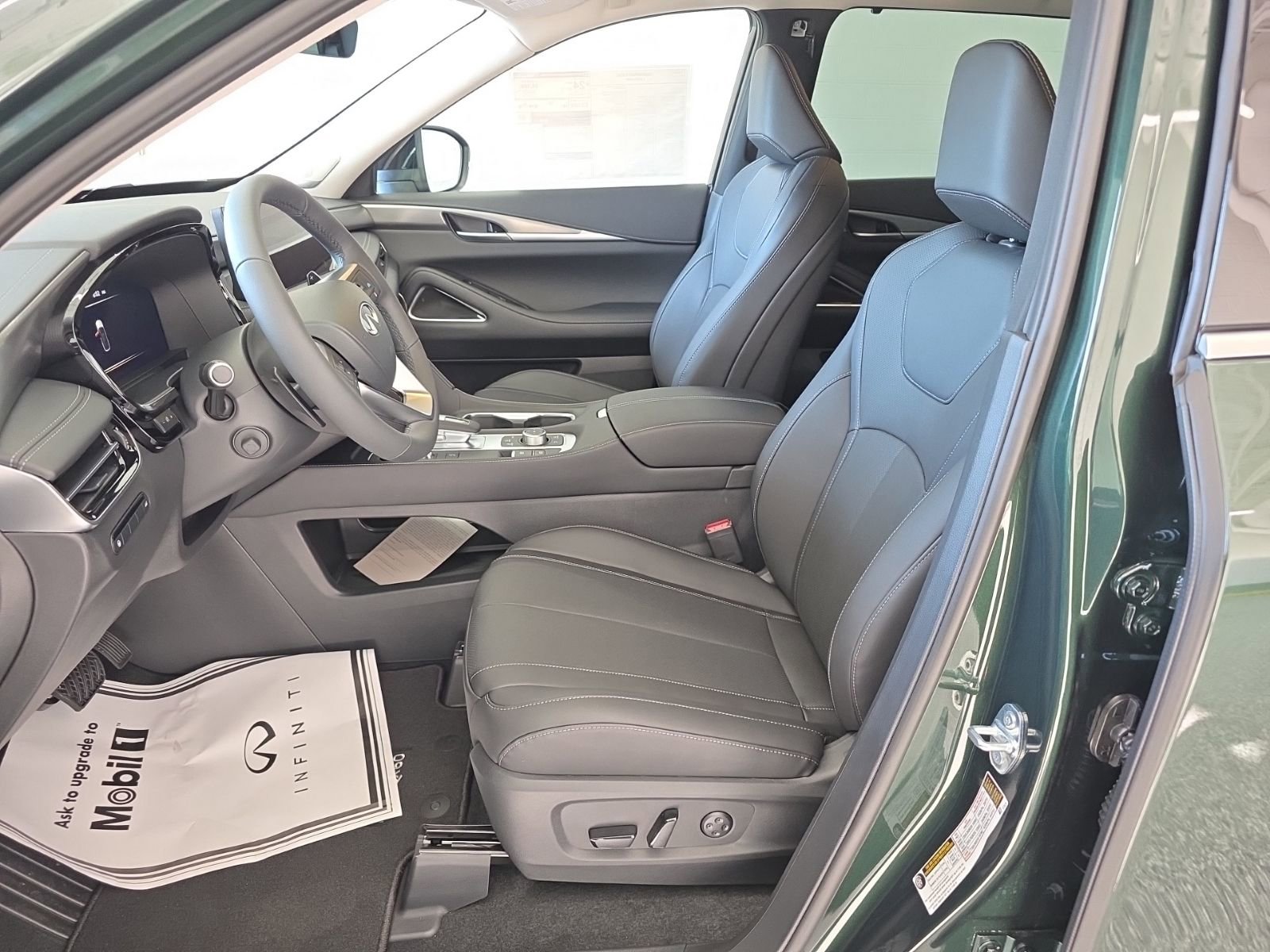 New 2026 INFINITI QX60 Luxe w/ Cargo Package AWD/4WD image 29