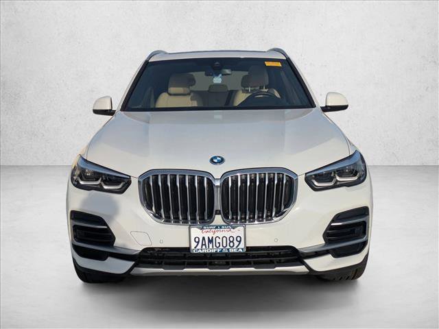 Used 2022 BMW X5 xDrive45e w/ Premium Package image 2