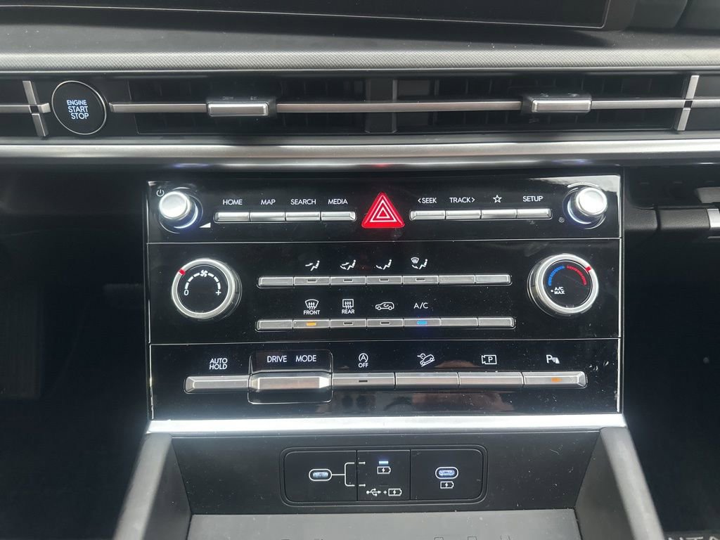 Certified 2026 Hyundai Santa Fe SE image 23