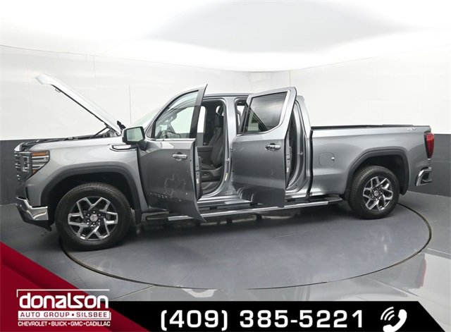 New 2026 GMC Sierra 1500 SLT image 22