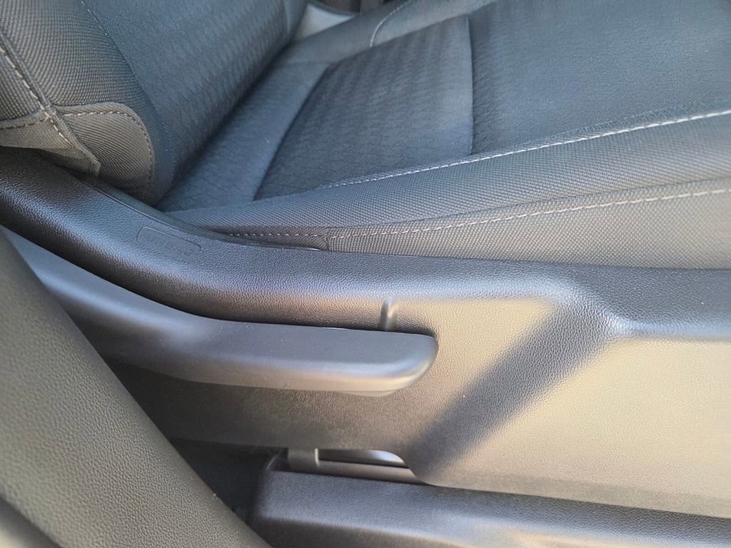 Used 2022 Chevrolet Silverado 1500 LT Trail Boss w/ Protection Package image 17