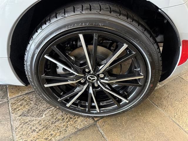 New 2025 MAZDA MX-5 Miata Grand Touring w/ Weather Package image 10