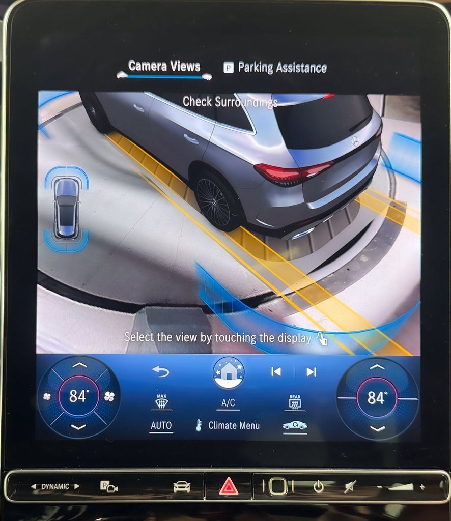 Used 2024 Mercedes-Benz GLC 300 4MATIC image 23