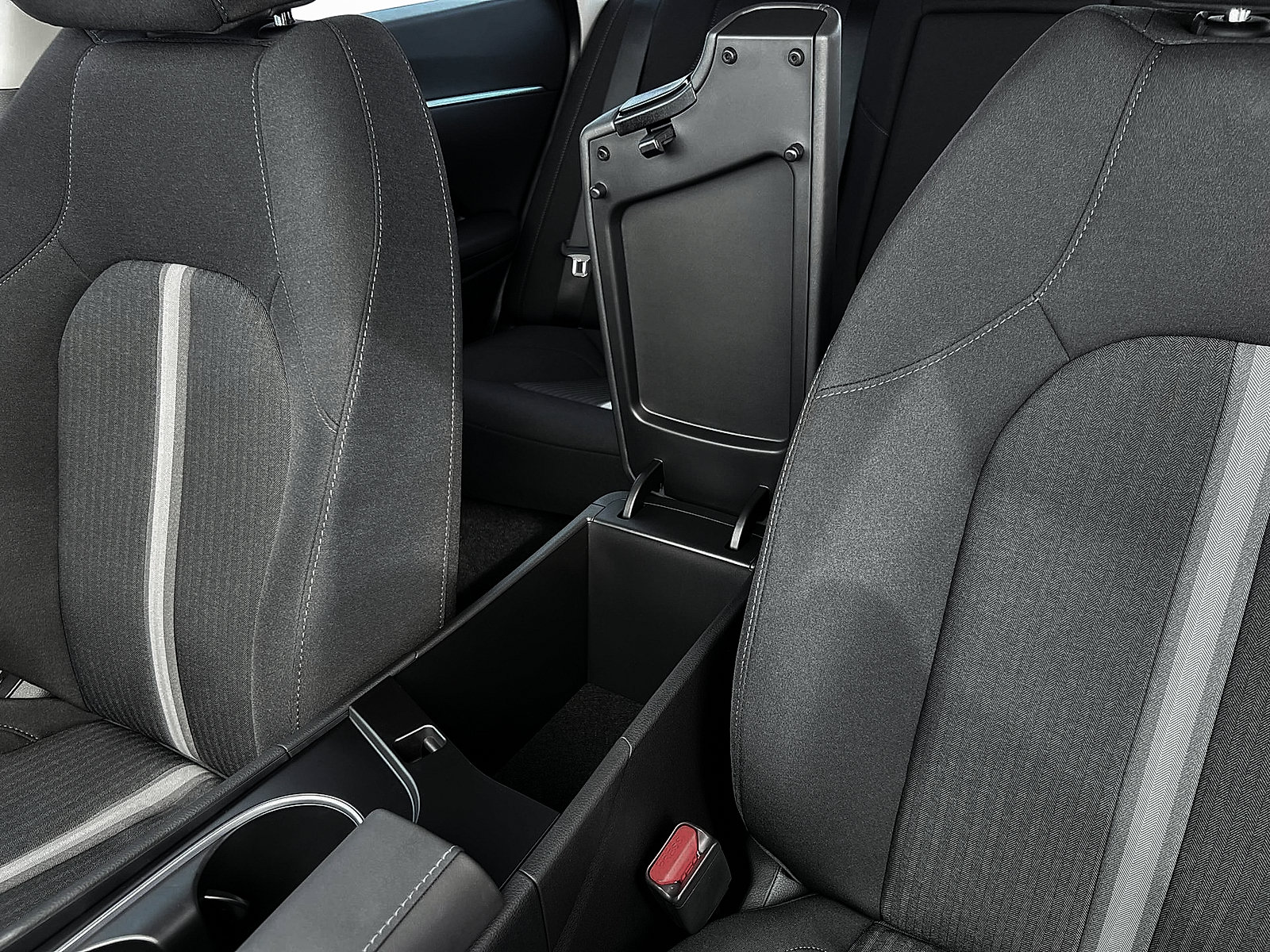 Certified 2025 Hyundai Sonata SEL FWD image 18