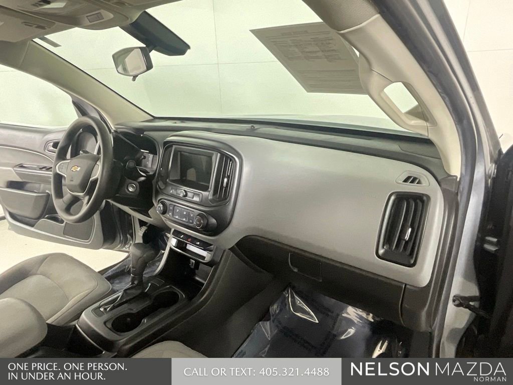 Used 2019 Chevrolet Colorado W/T w/ WT Convenience Package RWD image 30