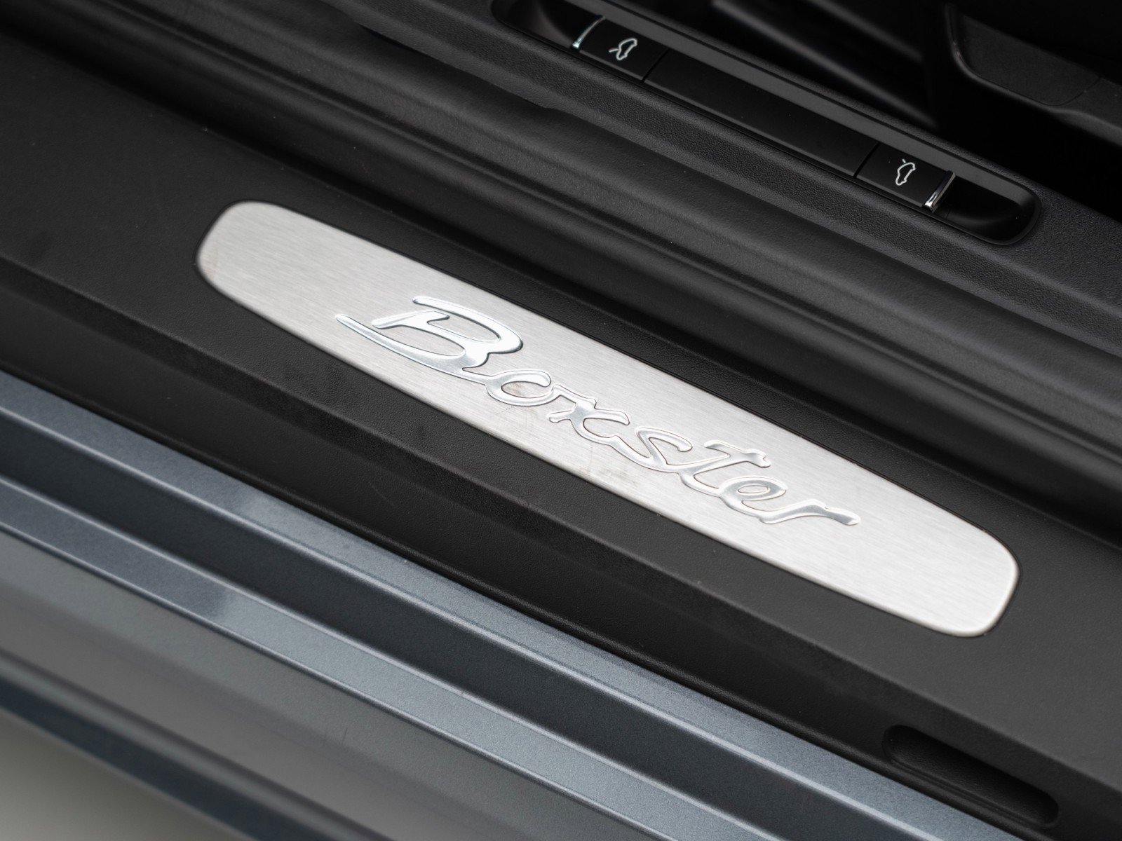 Certified 2025 Porsche 718 Boxster image 14