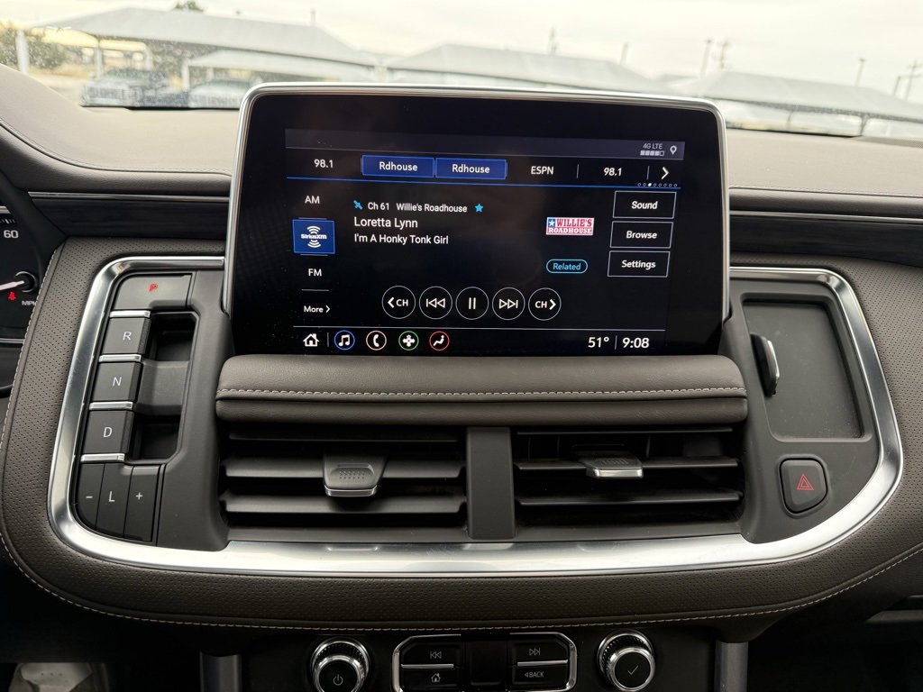 Used 2021 GMC Yukon XL SLT w/ SLT Premium Package image 11