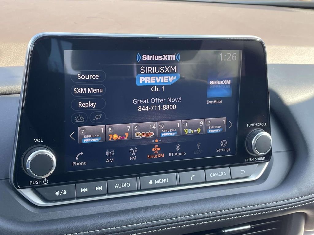 Used 2023 Nissan Rogue SV image 25