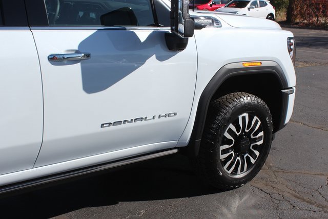 New 2026 GMC Sierra 2500 Denali Ultimate w/ Max Trailering Package image 18