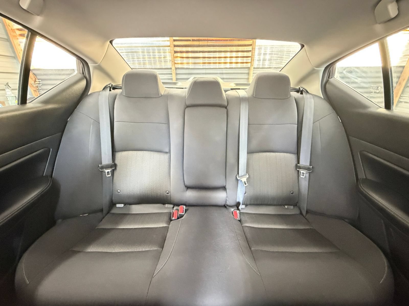 Used 2025 Nissan Altima 2.5 SV FWD image 38