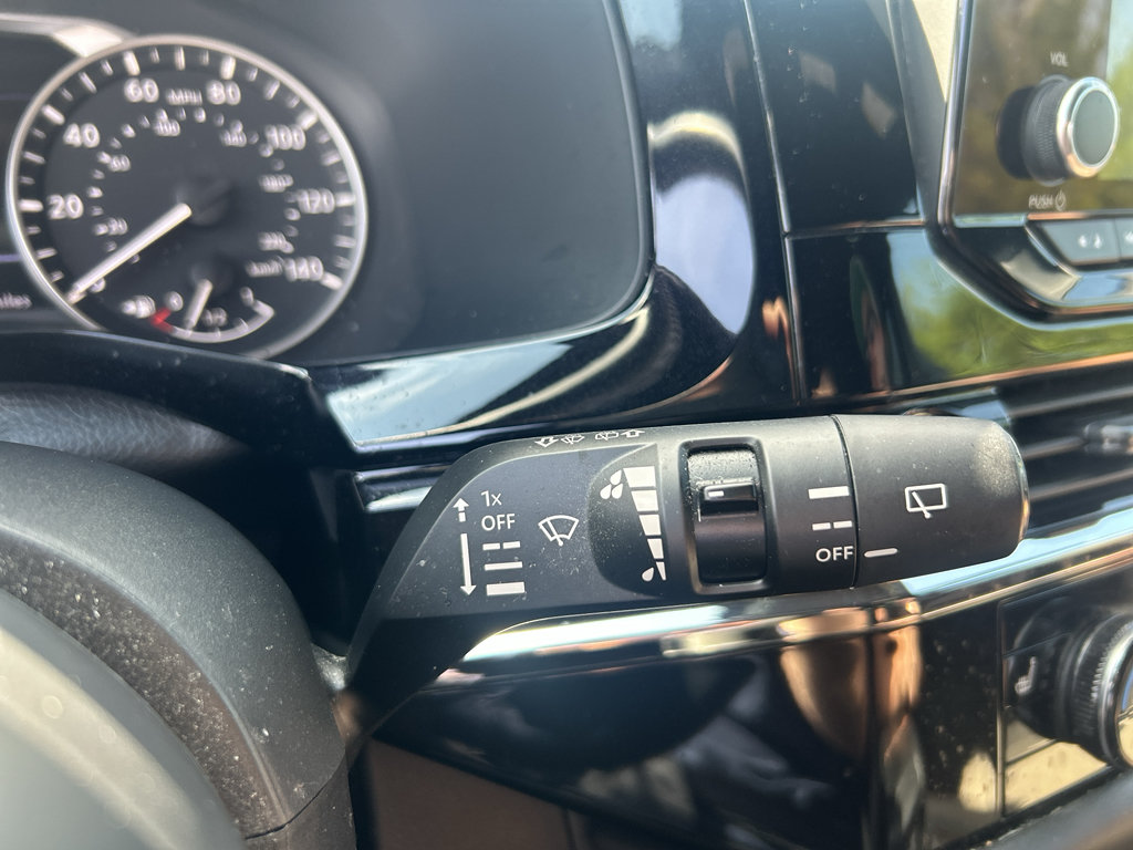 Used 2024 Nissan Pathfinder Rock Creek AWD/4WD image 26