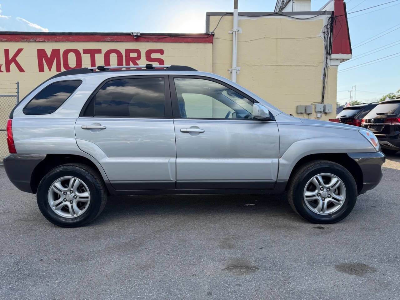 Used 2008 Kia Sportage EX w/ Leather Pkg image 8
