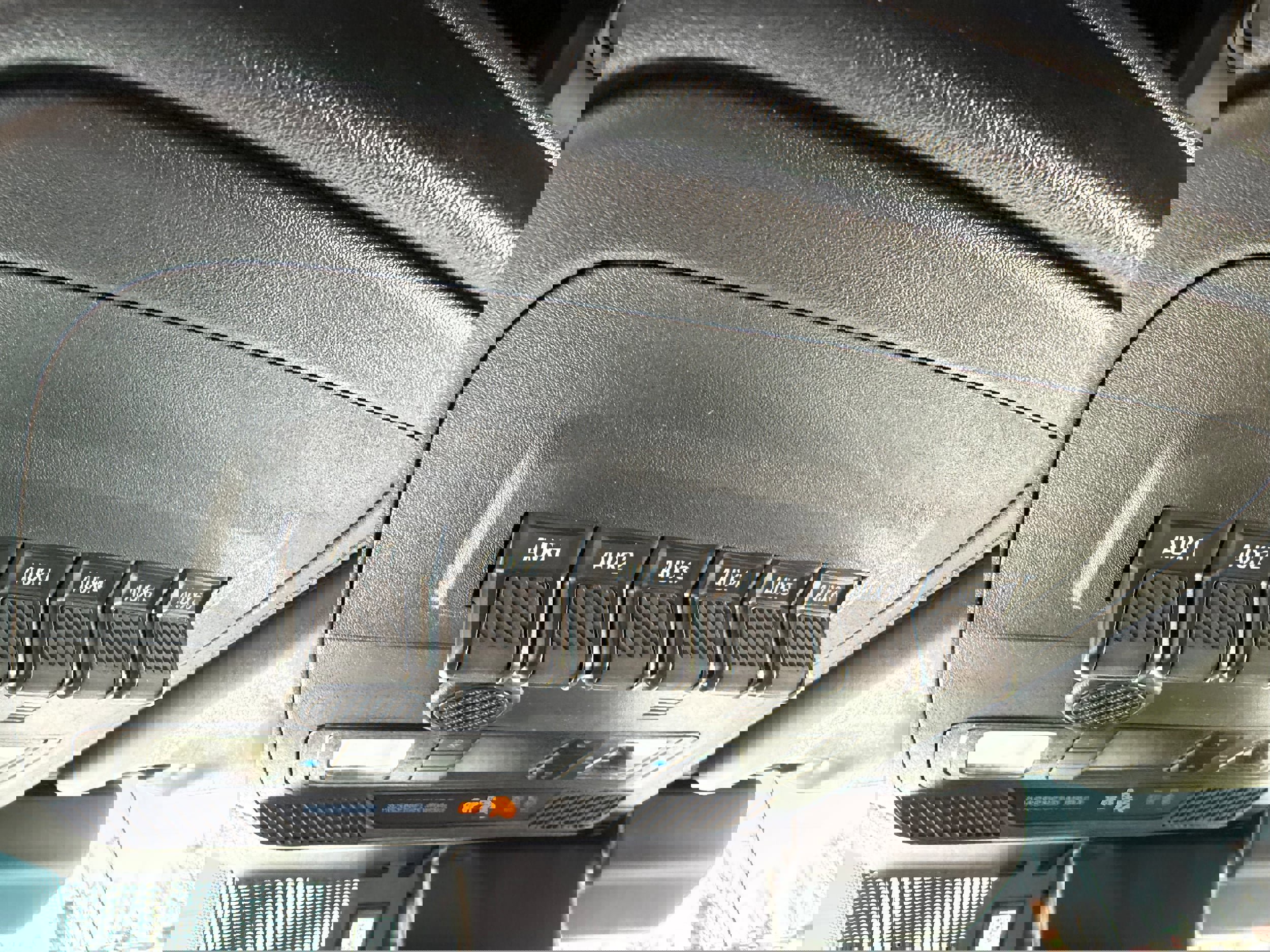 New 2025 Ford Bronco Badlands image 21