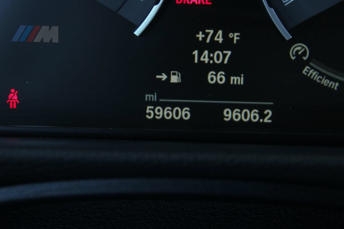 Used 2018 BMW M4 Coupe RWD image 25