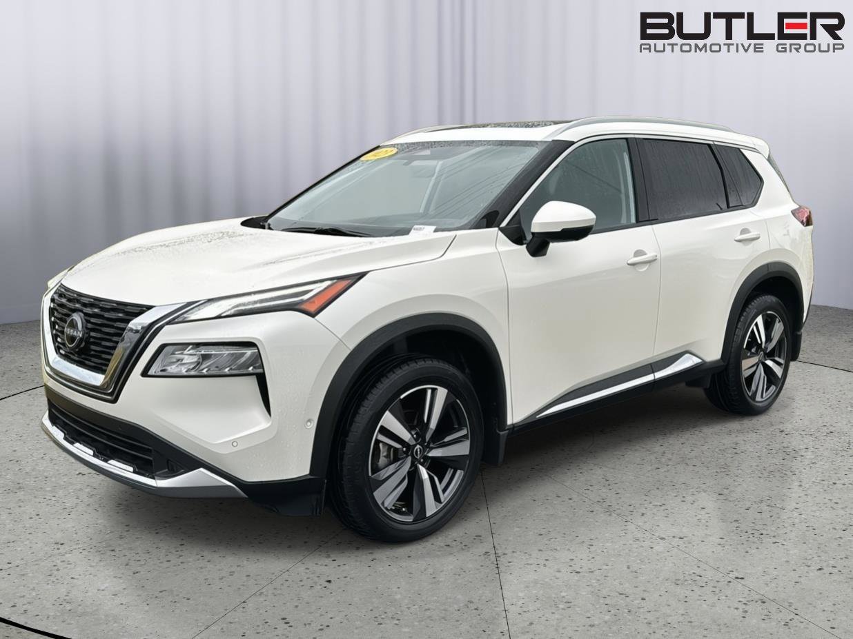 Used 2023 Nissan Rogue Platinum w/ Platinum Premium Package image 2