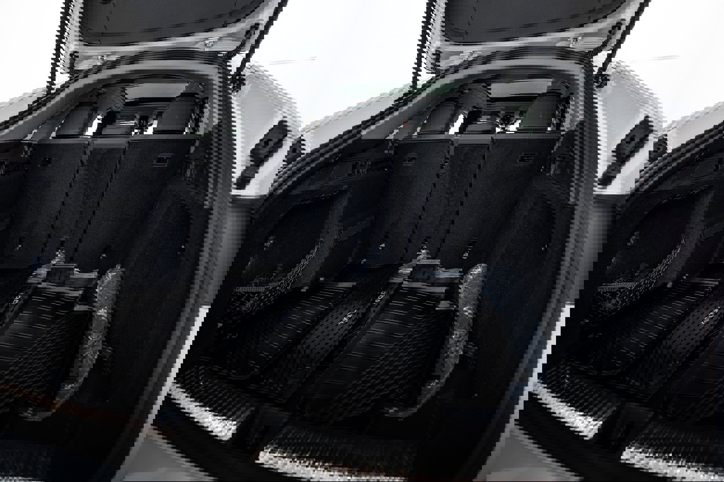 Certified 2025 Audi Q5 Premium Plus w/ Premium Plus AWD/4WD image 19