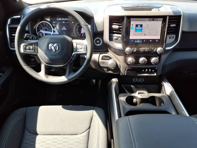 New 2026 RAM 1500 Express AWD/4WD image 16
