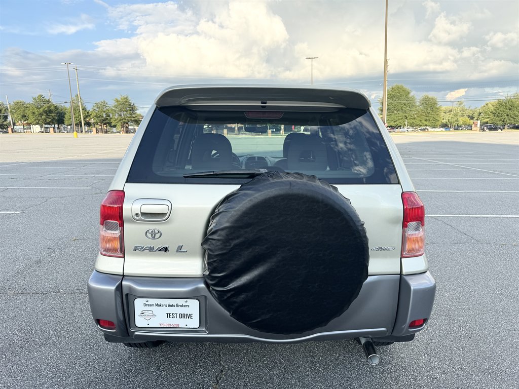 Used 2001 Toyota RAV4 4WD image 12