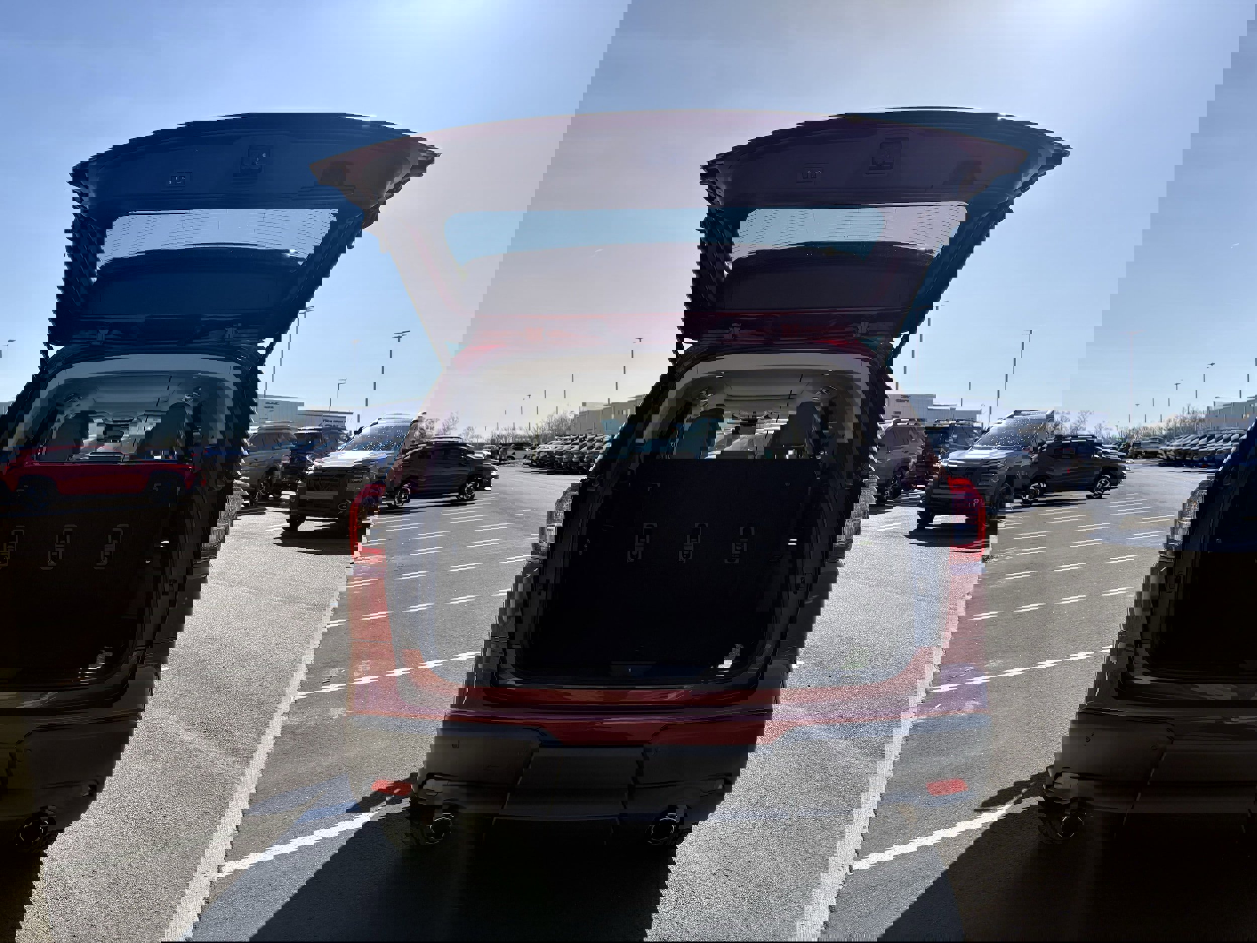 Certified 2024 Subaru Ascent Limited w/ Technology Package image 11