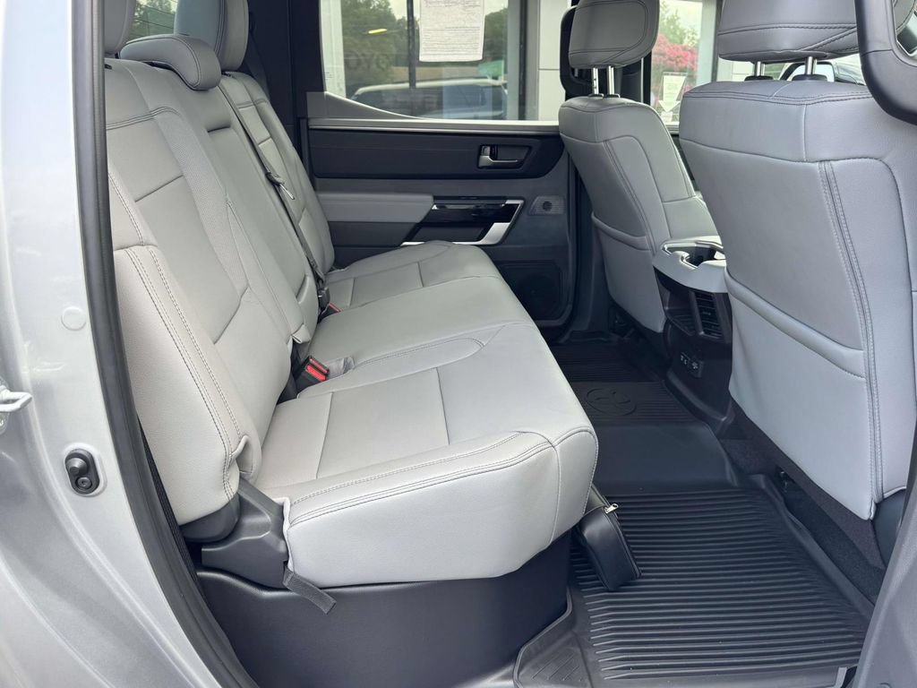 Used 2026 Toyota Tundra Limited AWD/4WD image 15