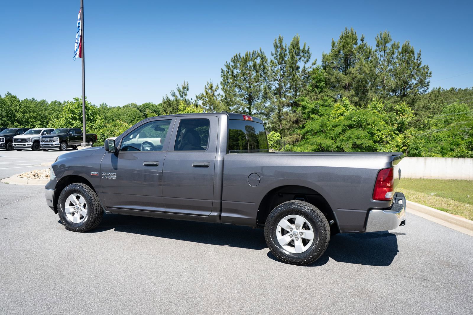 Used 2015 RAM 1500 Tradesman w/ Popular Equipment Group AWD/4WD image 7