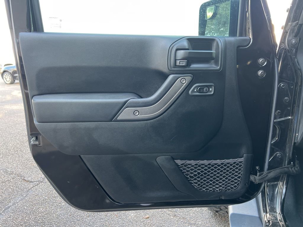 Used 2018 Jeep Wrangler Unlimited Sport S image 20