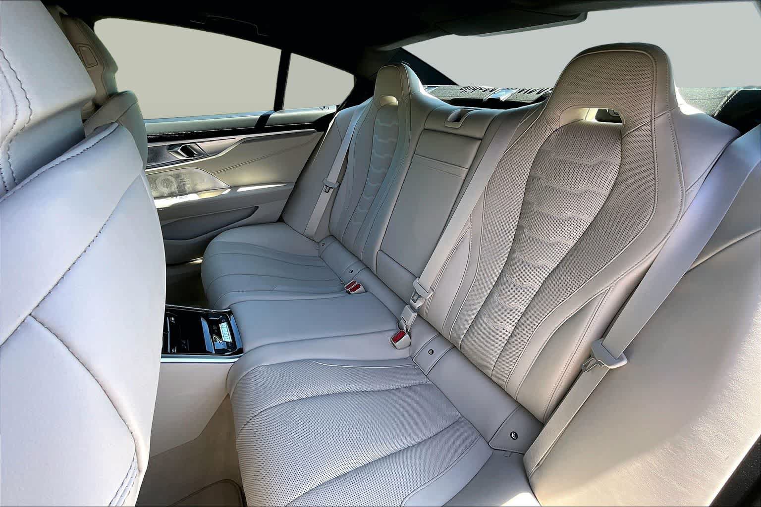 Used 2026 BMW 840i RWD image 22