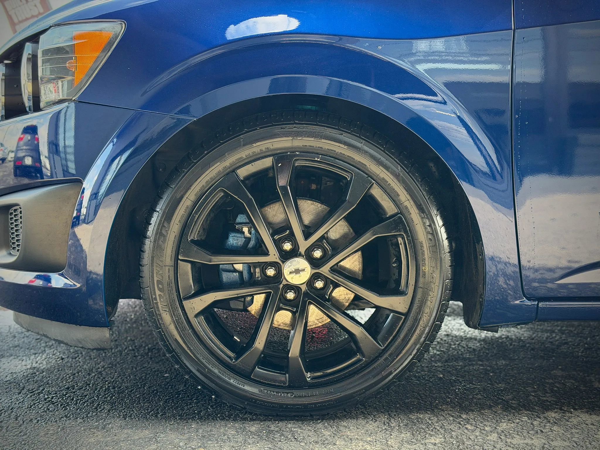 Used 2014 Chevrolet Sonic LT FWD image 31