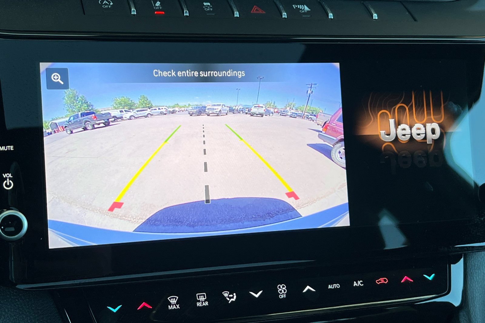 New 2026 Jeep Grand Cherokee Altitude AWD/4WD image 19