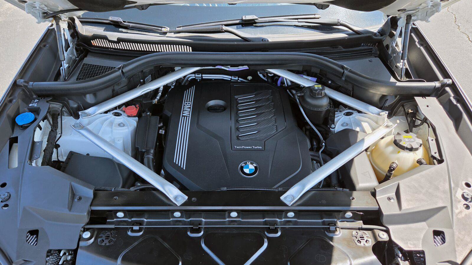 Used 2022 BMW X5 xDrive40i w/ Premium Package AWD/4WD image 69
