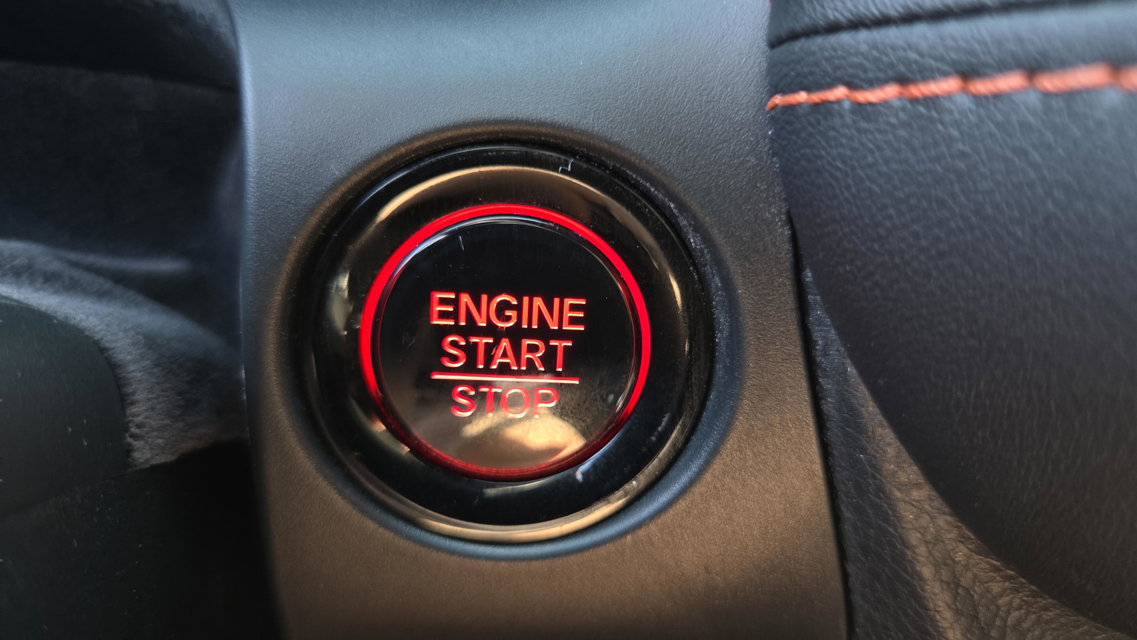 Used 2024 Honda HR-V Sport image 39