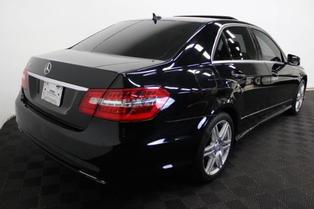Used 2010 Mercedes-Benz E 550 Sedan w/ Premium 1 Pkg image 6