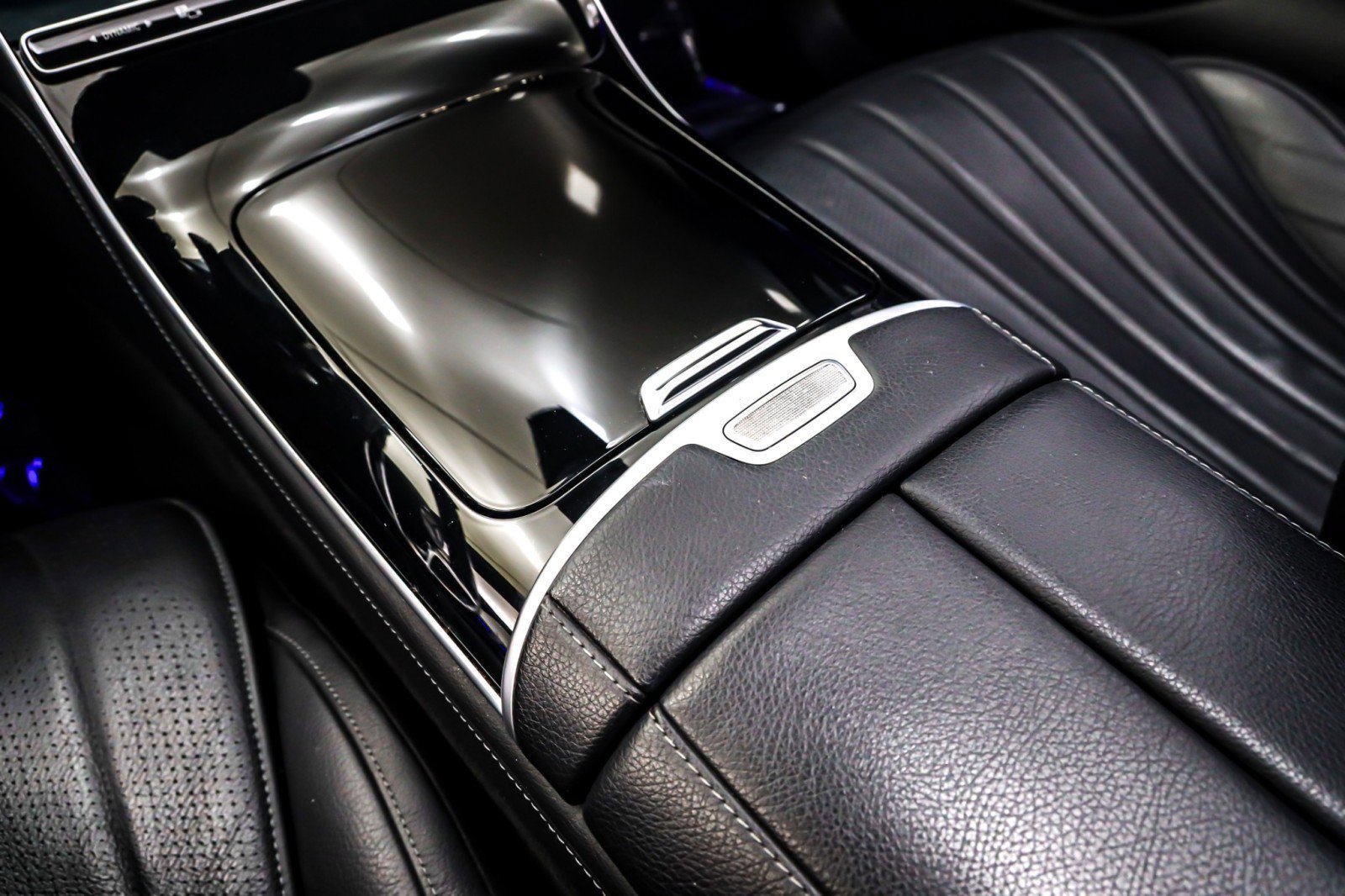 Used 2023 Mercedes-Benz S 500 4MATIC image 6