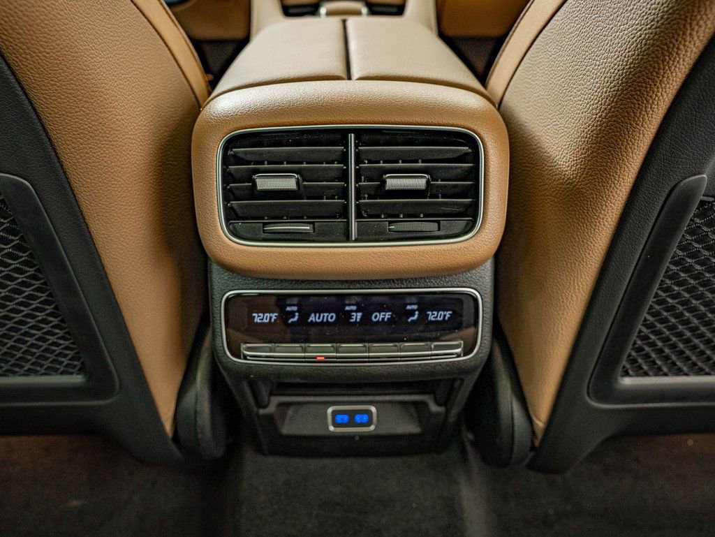 New 2026 Mercedes-Benz GLS 580 4MATIC image 37