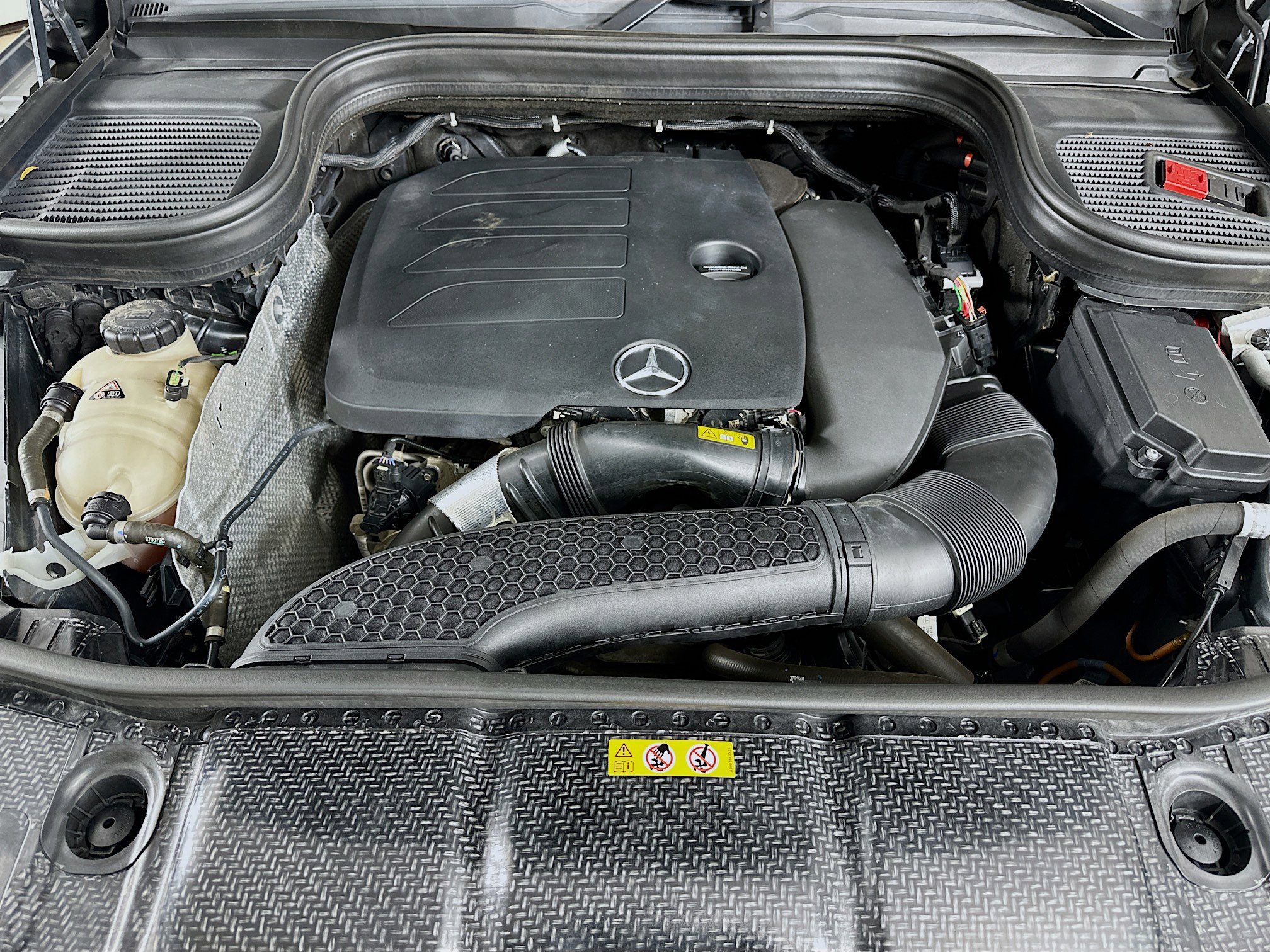 Certified 2021 Mercedes-Benz GLE 350 4MATIC w/ Premium Package image 40