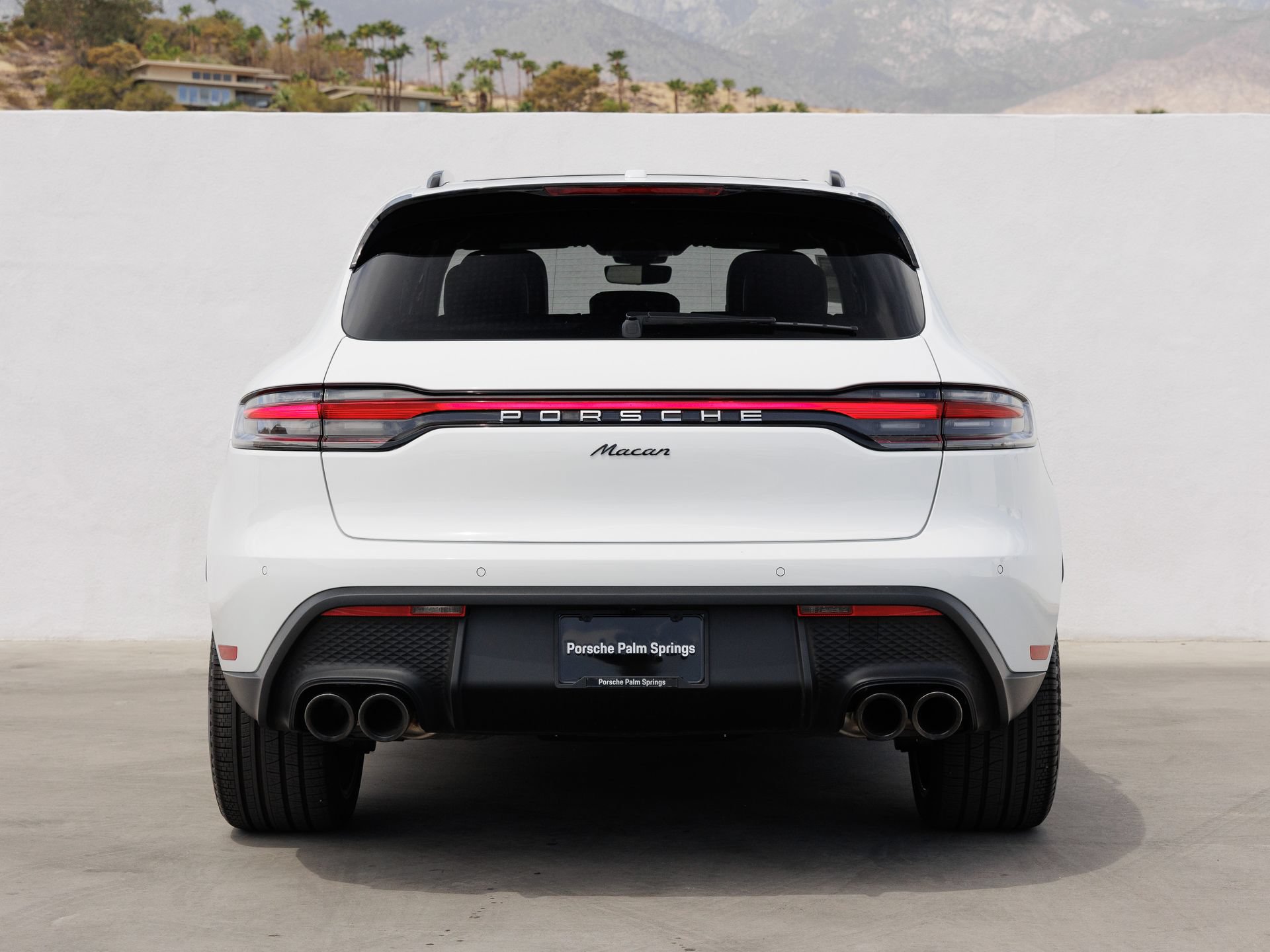 Certified 2026 Porsche Macan AWD/4WD image 6