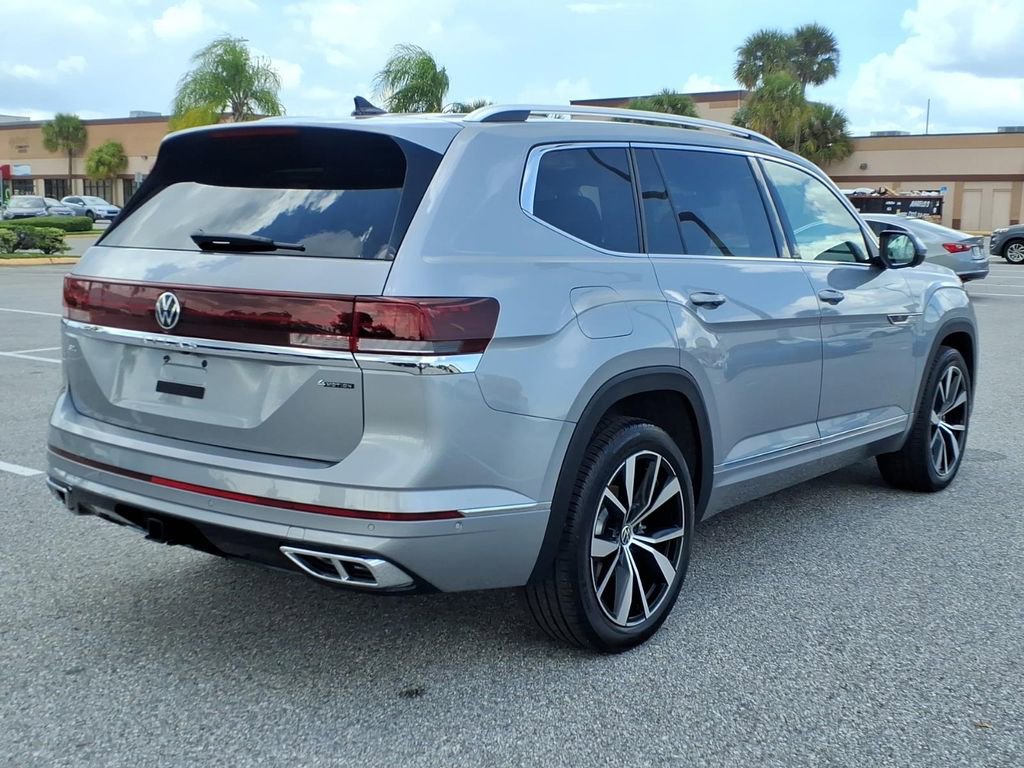 Used 2026 Volkswagen Atlas SEL Premium R-Line AWD/4WD image 7