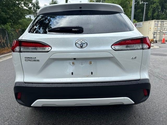 Used 2022 Toyota Corolla Cross LE FWD image 14